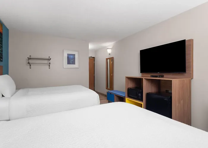 Days Inn By Wyndham Austin