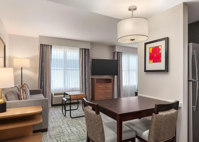Homewood Suites Techridge Parmer @ I-35