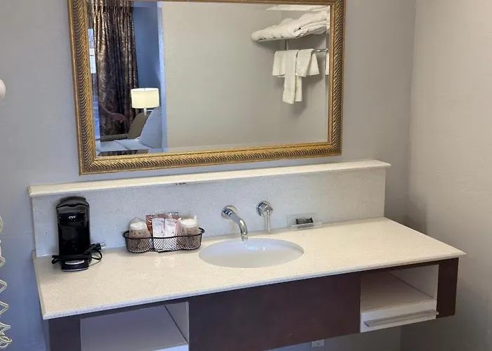 Regency Inn