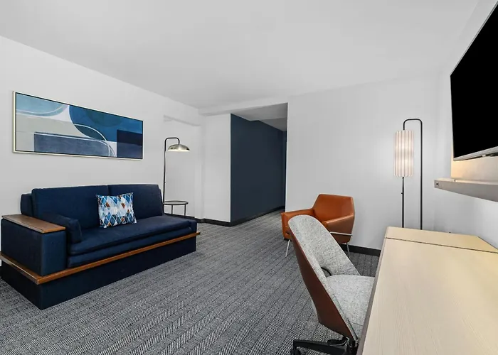 Courtyard By Marriott Oxford