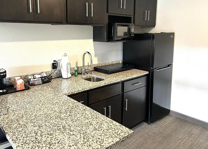 Mainstay Suites Logan Ohio-Hocking Hills