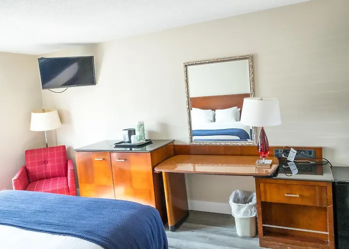Islander Inn