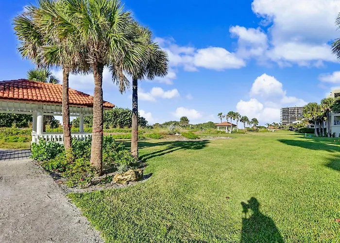 Land'S End 11-203 Beach Front - Premier