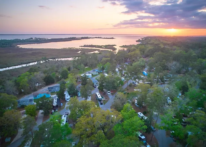 Live Oak Landing
