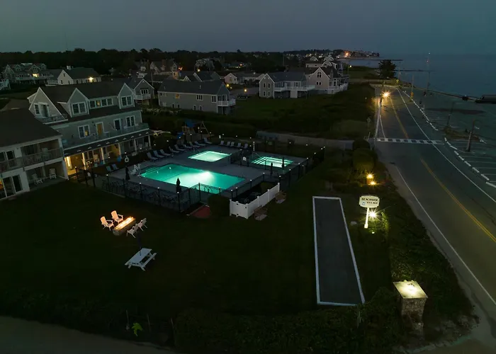 Beachside Village Resort