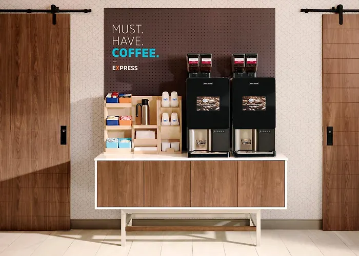Holiday Inn Express & Suites - Union City By Ihg
