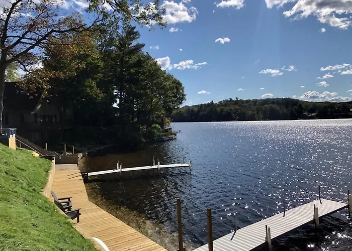 Waterfront Suite With Dock, Firepit, Bbq
