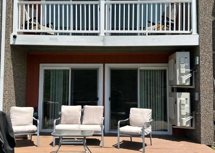 Hunter Mountain Retreat Incredible Views, Pool, Fire Pit
