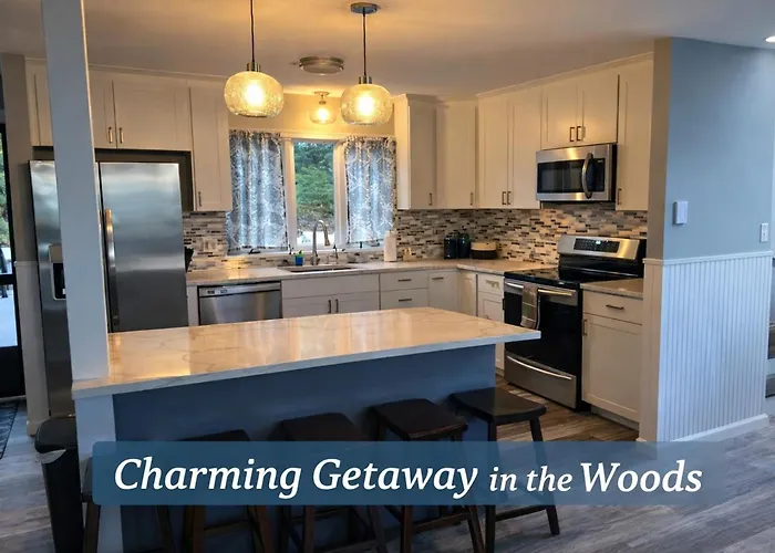 3Br Camelback Getaway - Minutes To Skiing, Waterparks & Mountain Adventures