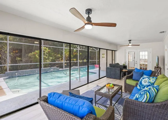 Toes In The Water - Pool Home On Siesta Key