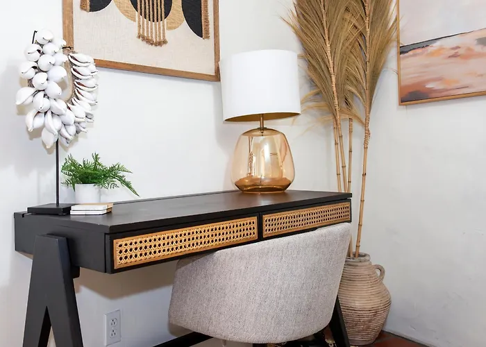 Casa Blanca Suite A1 - New, Private, Cozy!