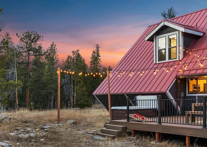 Cozy A-Frame Retreat - Hot Tub, Forest Views