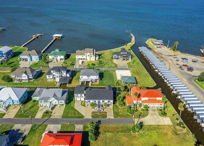 Bring Your Boat! Lake Charles Home W/ Dock & Lift