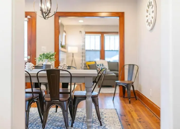 3Br Bristol Retreat - 2 Blocks From State Street