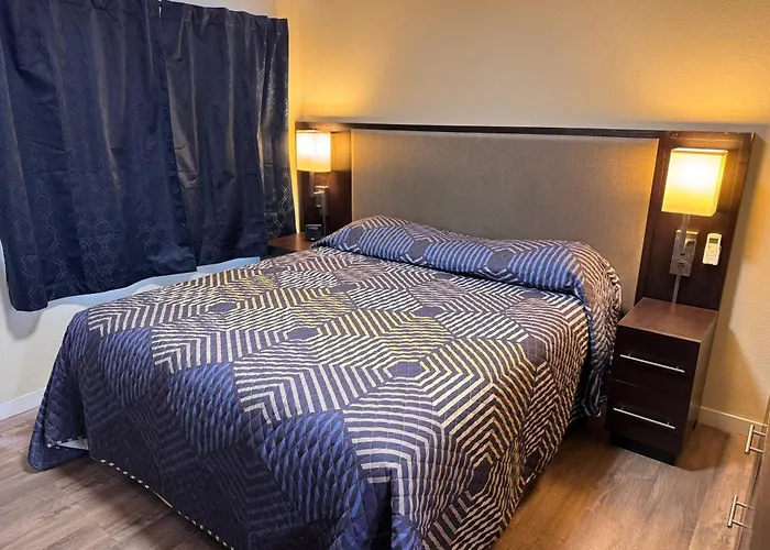 The Lodge Tulelake