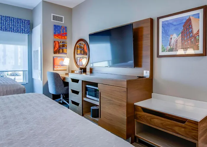 Hampton Inn & Suites By Hilton Louisville East Oxmoor
