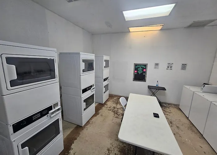 El Dorado Suites