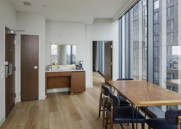 Hilton Arlington Rosslyn The Key