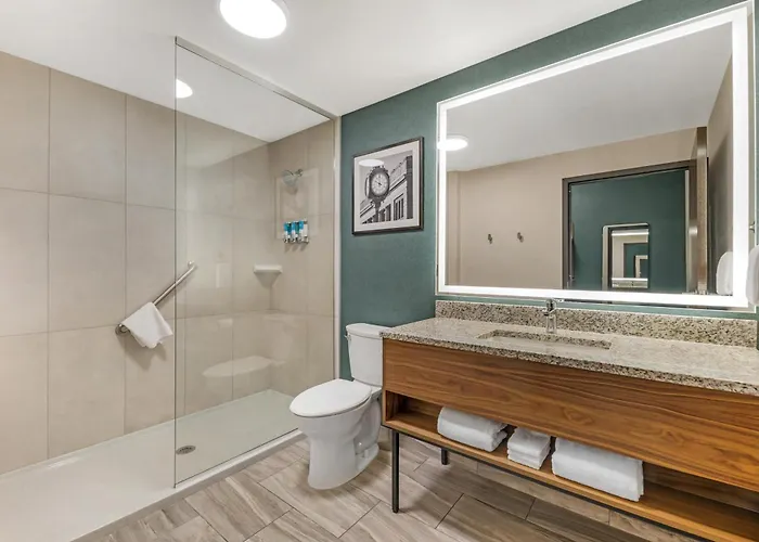 Drury Plaza Hotel Lincoln Downtown