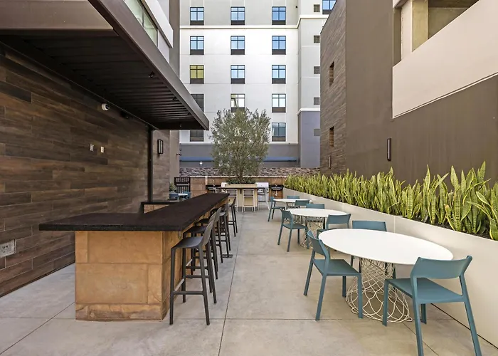 Home2 Suites By Hilton Riverside Downtown Convention Center