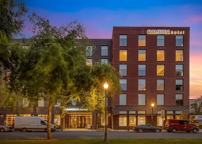 Cambria Hotel Portland - Pearl District