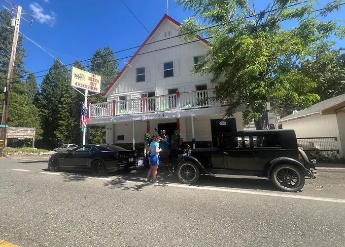 Old Sierra City Hotel