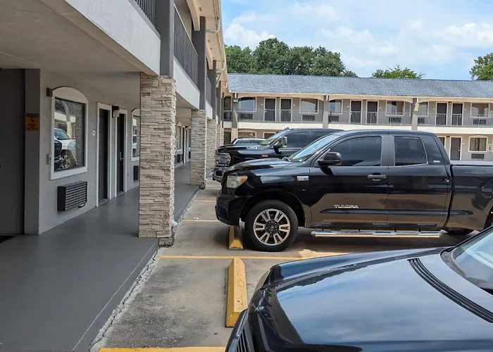 Platinum Inn
