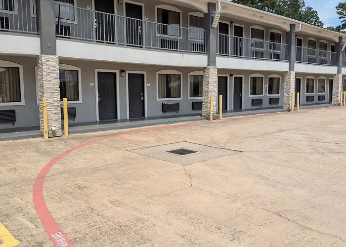 Platinum Inn