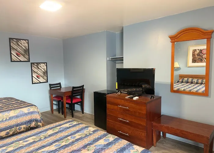 Shady Grove Motel