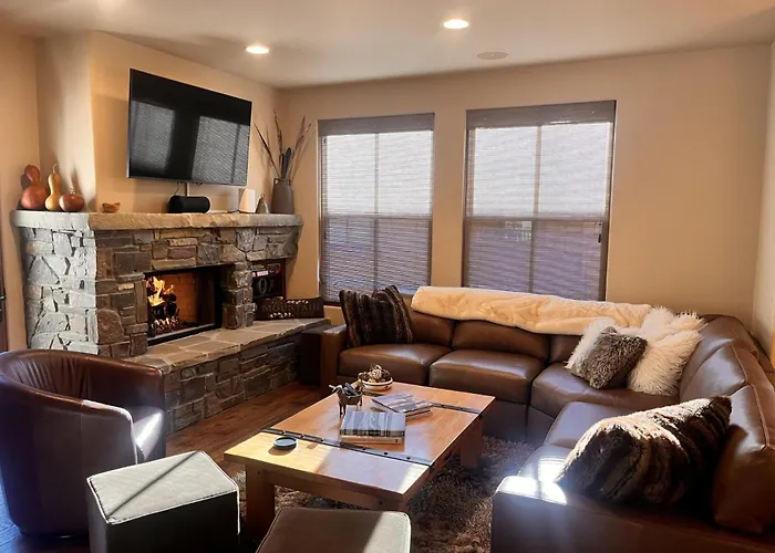 Skiview Townhome 1C