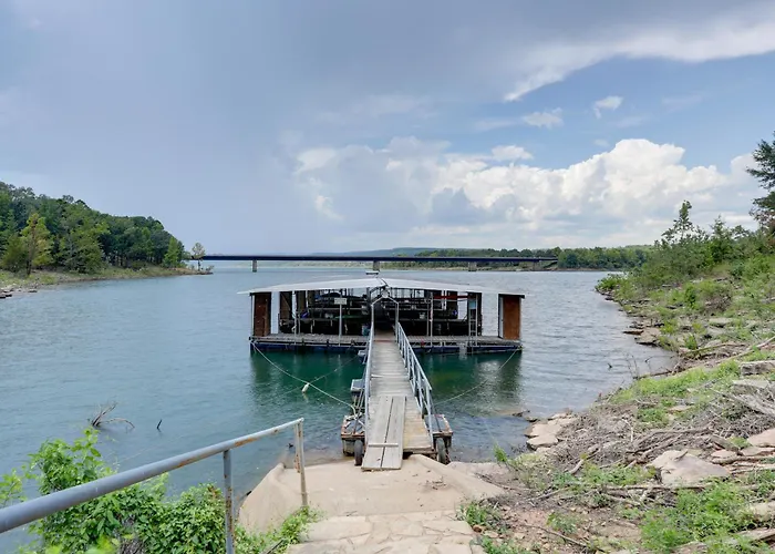 Bring Your Boat! Greers Ferry Lake Home W/ Slip