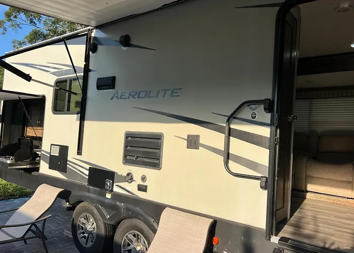Beautiful Rv 15 Min To Downtown Orlando