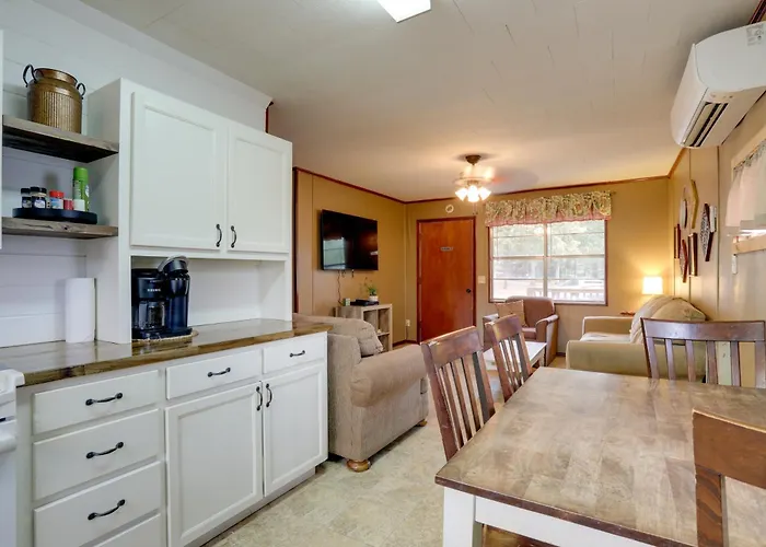 Bring Your Boat! Greers Ferry Lake Home W/ Slip