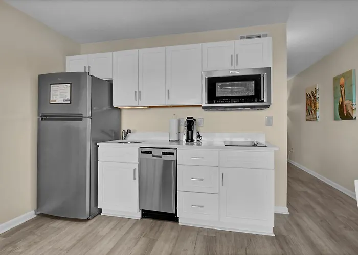 Summer Sands - 402 By Sea Scape Properties