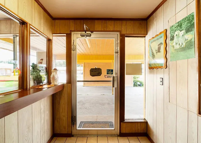 Capital O Parker Motel Clute Jackson Tx 332