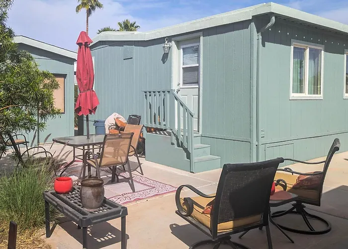 Pool, Hot Tub & Tennis Courts: Yuma Home Near Dtwn