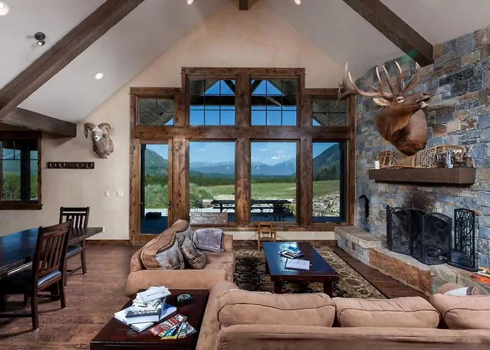 Amazing Log Cabin Rental With Pool Table In The Mountains In West Glacier, Montana