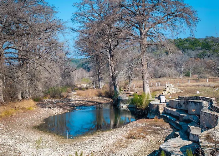 River Access Fire Pit Bbq Deck Sleeps 8