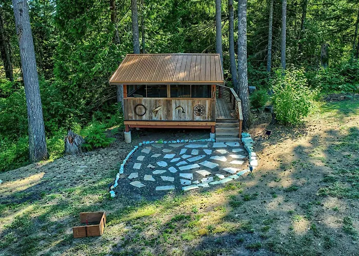 Maple Hill Lodge