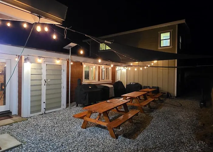 Buckeye Basecamp-40 Private, Pet Friendly Acres!