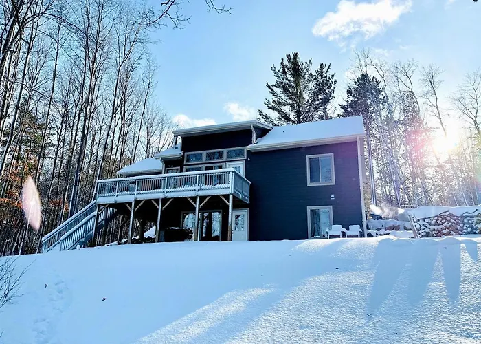 Outstanding Retreat With Dock, Game Space And Lake Views In Wisconsin