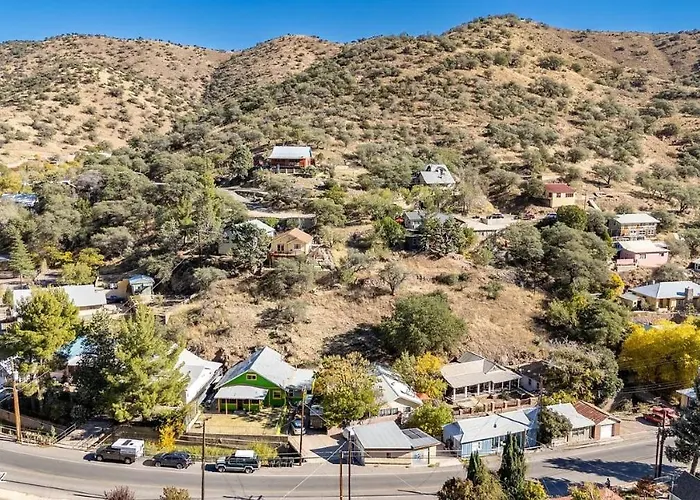 Full House Or Studio Suite With Breath Taking Views In Old Bisbee