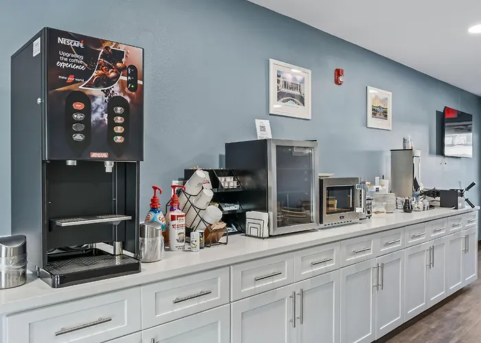 Baymont By Wyndham Ocala Suites