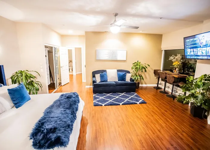 Buena Creek Vista Primary Subdivided Home With Views And Pool