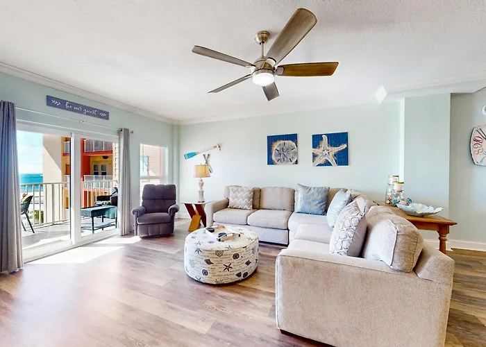 Paradise Shores 305