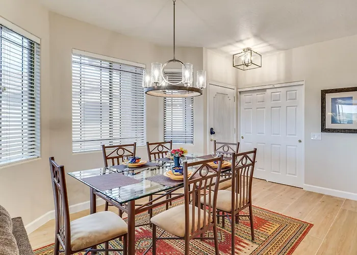 Oro Valley Condo - Nearby Golf & Hiking!