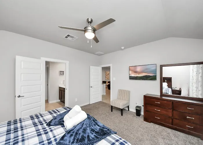 Rammies Exquisite 4Bedroom Pet Friendly House