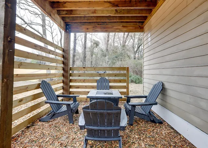 Kitty Hawk Apartment W/ Hot Tub - 1 Mi To Beach!