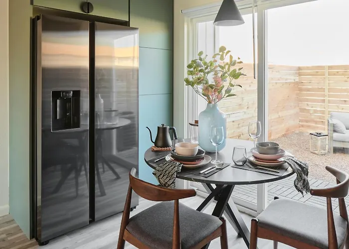 Midcentury Couples Designer Loft - Casa Tuya