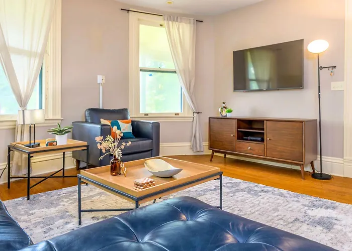 Westcott Suite Apartments